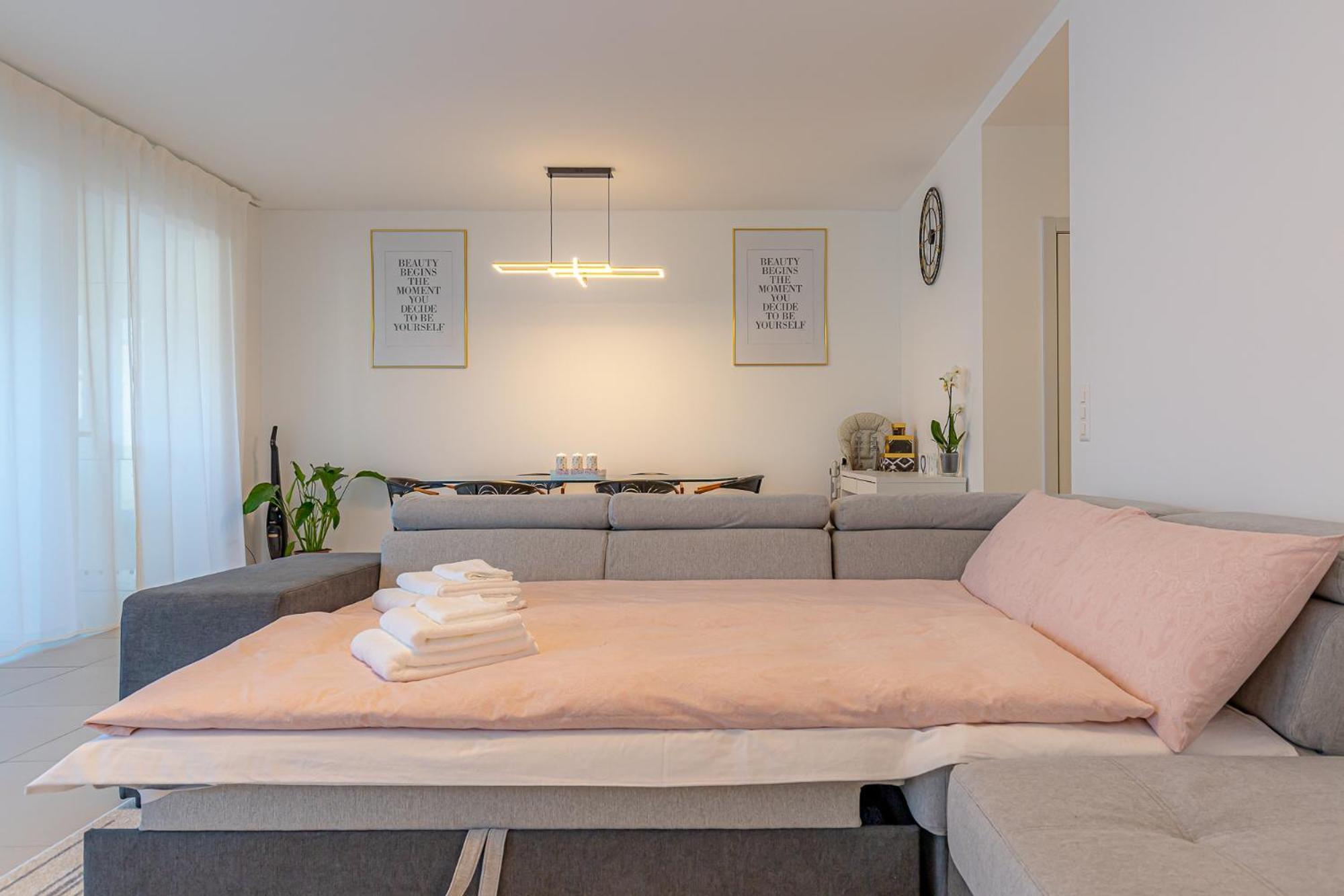 Imperial Of Lugano 3 With A Lake View Behind The Station And 10 Min From The Lake Of Lugano Exteriör bild