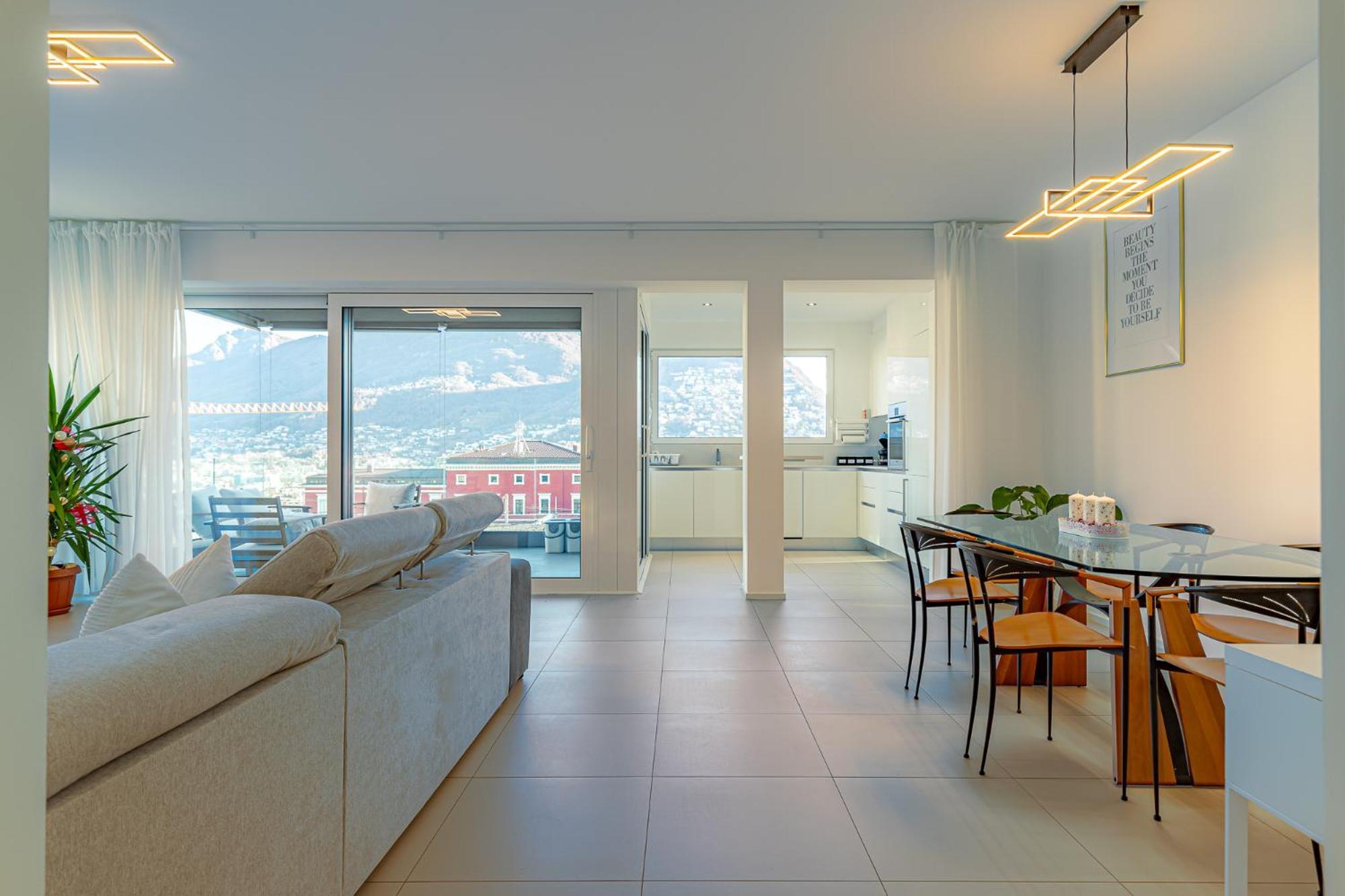 Imperial Of Lugano 3 With A Lake View Behind The Station And 10 Min From The Lake Of Lugano Exteriör bild